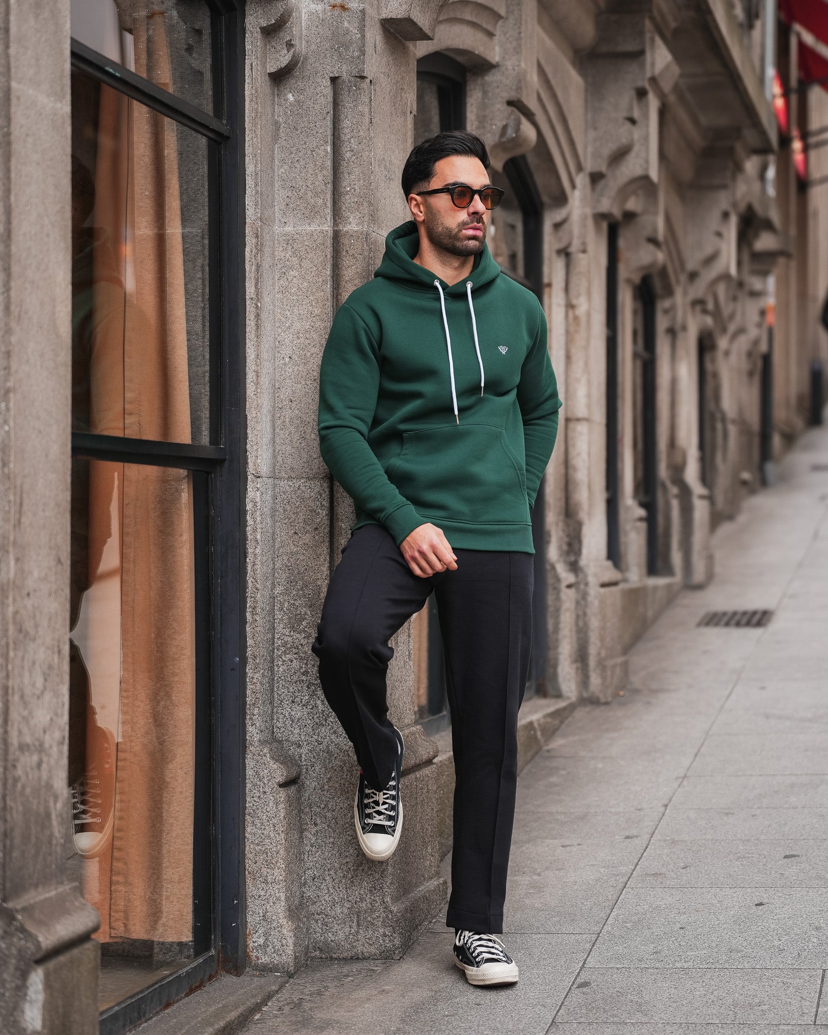 Dark Green Understated Hoodie| Jumper- WALKER & HUNT – Walker & Hunt